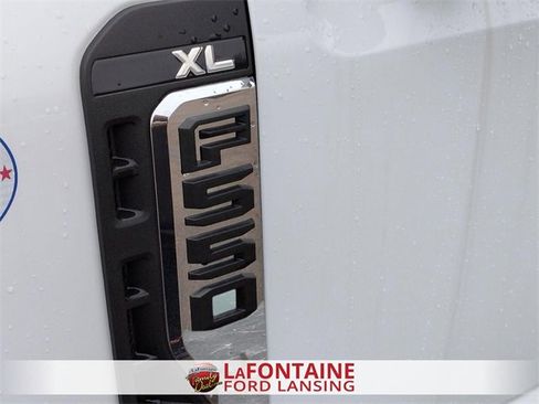 New 2026 Ford F550 4x4 Regular Cab Super Duty image 9