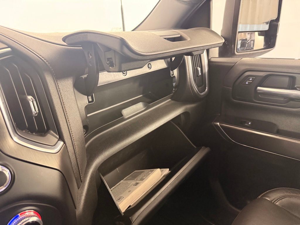 Used 2022 GMC Sierra 2500 AT4 w/ Gooseneck/5TH Wheel Package AWD/4WD image 46