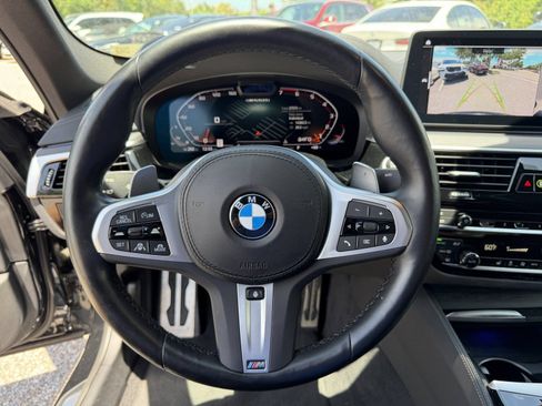 Certified 2023 BMW M550i xDrive w/ Executive Package AWD/4WD image 34