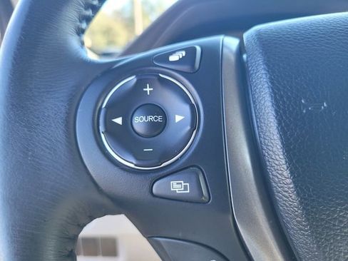 Used 2017 Honda Pilot EX-L image 27