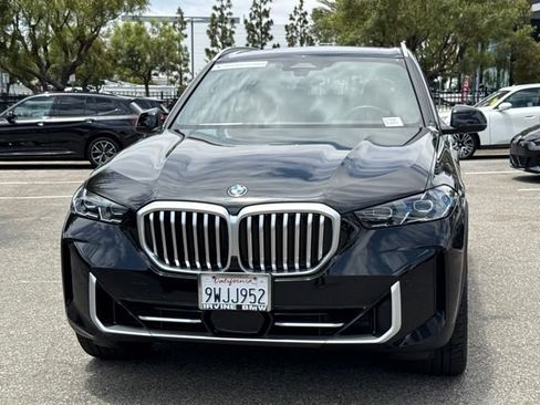 Used 2026 BMW X5 sDrive40i w/ Premium Package RWD image 3