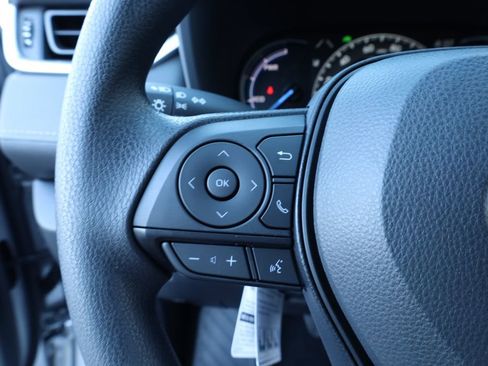 New 2025 Toyota RAV4 XLE image 20