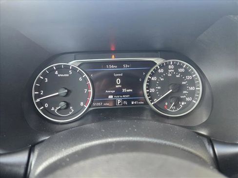 Used 2024 Nissan Sentra SV image 11