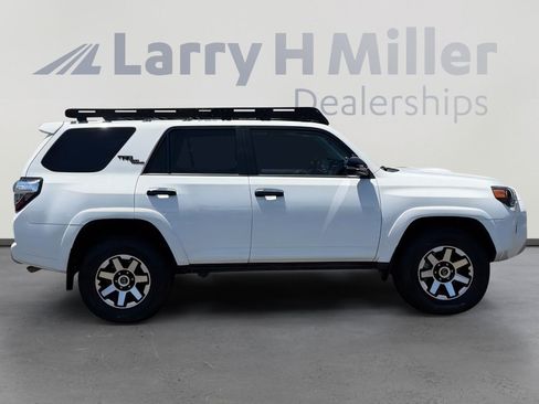 Used 2023 Toyota 4Runner TRD Off-Road Premium w/ Moonroof Package AWD/4WD image 6