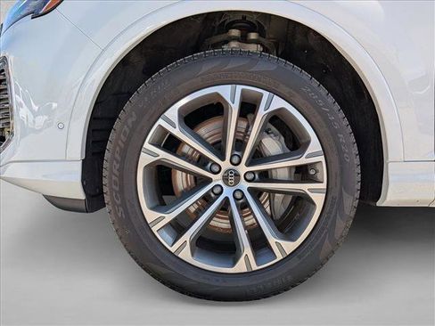 Certified 2025 Audi Q7 2.0T Premium w/ Convenience Plus Package AWD/4WD image 26