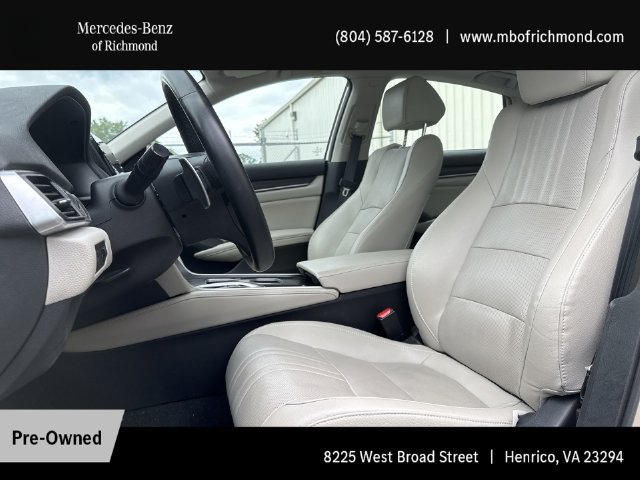 Used 2020 Honda Accord Touring image 14
