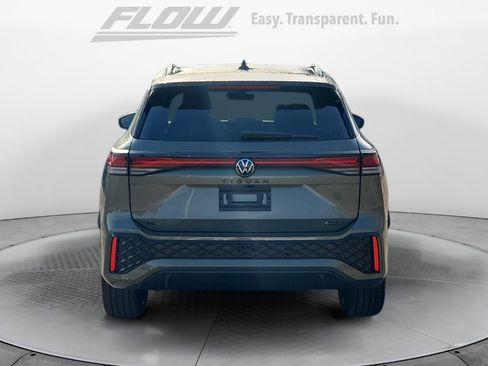 New 2026 Volkswagen Tiguan SE R-Line AWD/4WD image 6