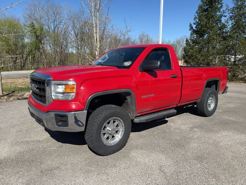 Used 2014 GMC Sierra 1500 2WD Regular Cab w/ Sierra Convenience Package image 2