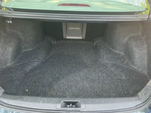 Used 2010 Honda Accord EX-L image 12