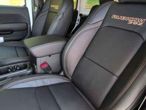 New 2025 Jeep Wrangler Unlimited Rubicon 392 image 27