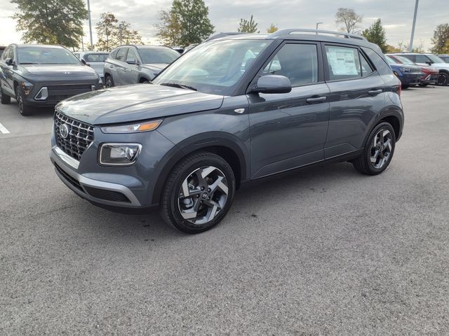 Used 2026 Hyundai Venue SEL FWD image 3