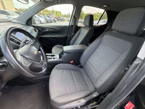 Used 2022 Chevrolet Equinox LT FWD image 11