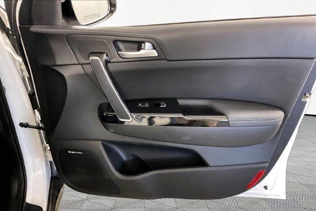 Used 2020 Kia Sportage SX FWD image 23