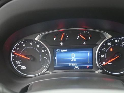 Used 2023 GMC Terrain SLE w/ Driver Convenience Package FWD image 9
