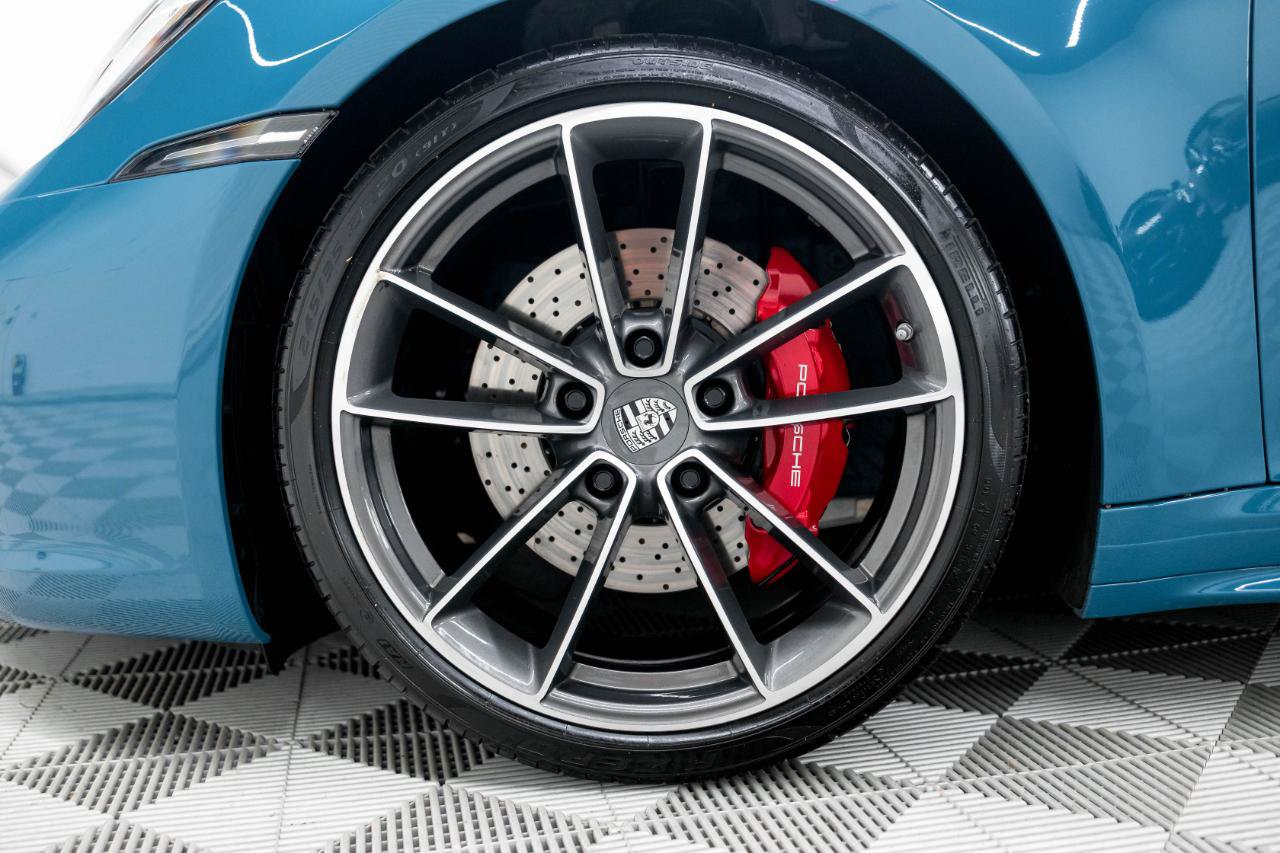 Used 2021 Porsche 911 Carrera S RWD image 32