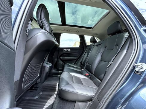Used 2024 Volvo XC60 B5 Core w/ Climate Package AWD/4WD image 19