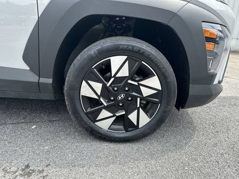 Used 2024 Hyundai Kona SEL AWD/4WD image 20