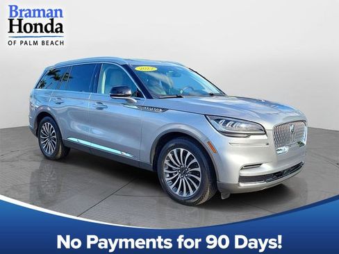 Used 2022 Lincoln Aviator Reserve w/ Class IV Trailer Tow Package RWD image 1