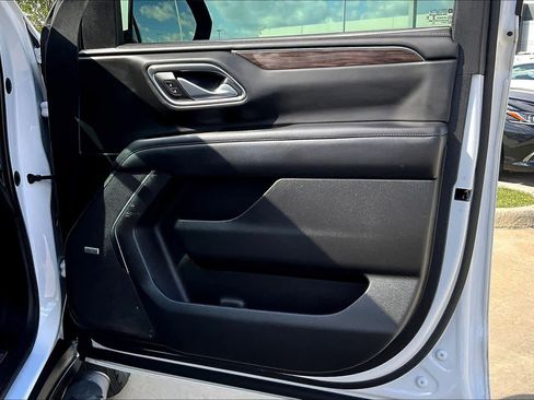 Used 2021 Chevrolet Tahoe Z71 image 22