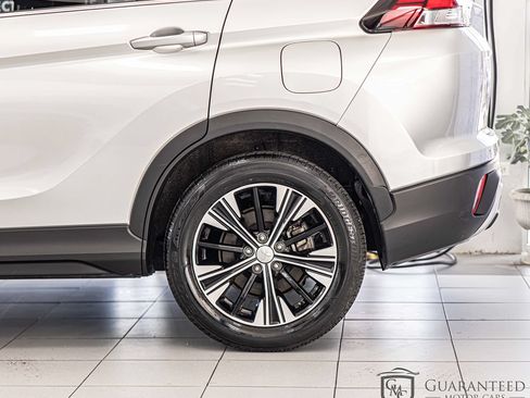 Used 2022 Mitsubishi Eclipse Cross SE FWD image 8