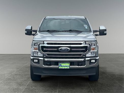 Used 2022 Ford F350 Lariat w/ Camper Package AWD/4WD image 3