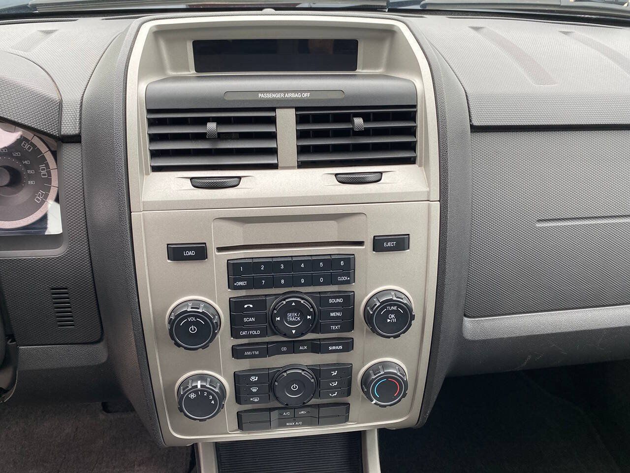 Used 2010 Ford Escape XLT FWD image 22