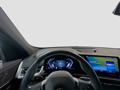 Used 2023 BMW X1 xDrive28i image 7