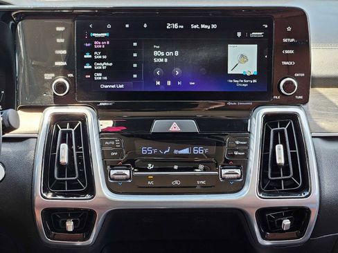 Certified 2023 Kia Sorento SX Prestige AWD/4WD image 22