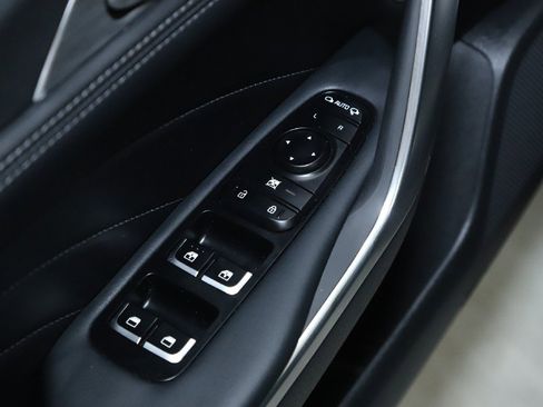 Used 2023 Kia Stinger GT2 image 16