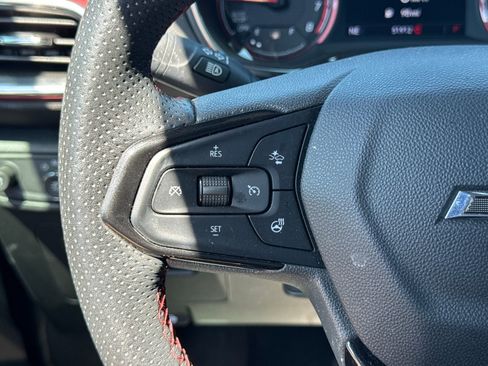 Used 2023 Chevrolet TrailBlazer RS w/ Sun and Liftgate Package FWD image 28