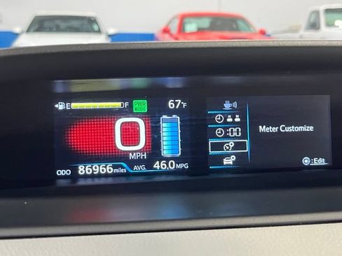 Used 2016 Toyota Prius Three Touring FWD image 24