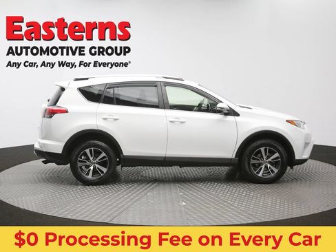 Used 2018 Toyota RAV4 XLE AWD/4WD image 47