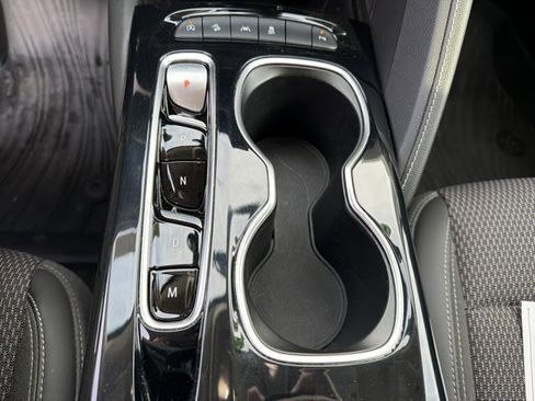 Used 2021 Buick Envision Preferred w/ Sport Touring Package image 22