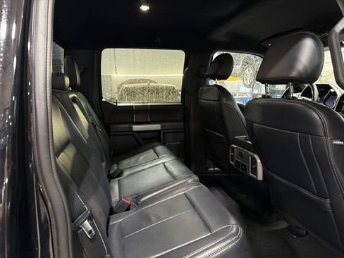 Used 2022 Ford F350 Lariat w/ Lariat Value Package AWD/4WD image 8
