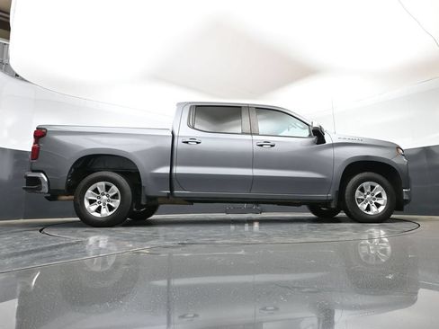 Used 2022 Chevrolet Silverado 1500 LT RWD image 48