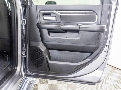 Used 2024 RAM 2500 Big Horn w/ Bed Utility Group image 44