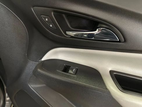 Used 2019 Chevrolet Equinox LT AWD/4WD image 66