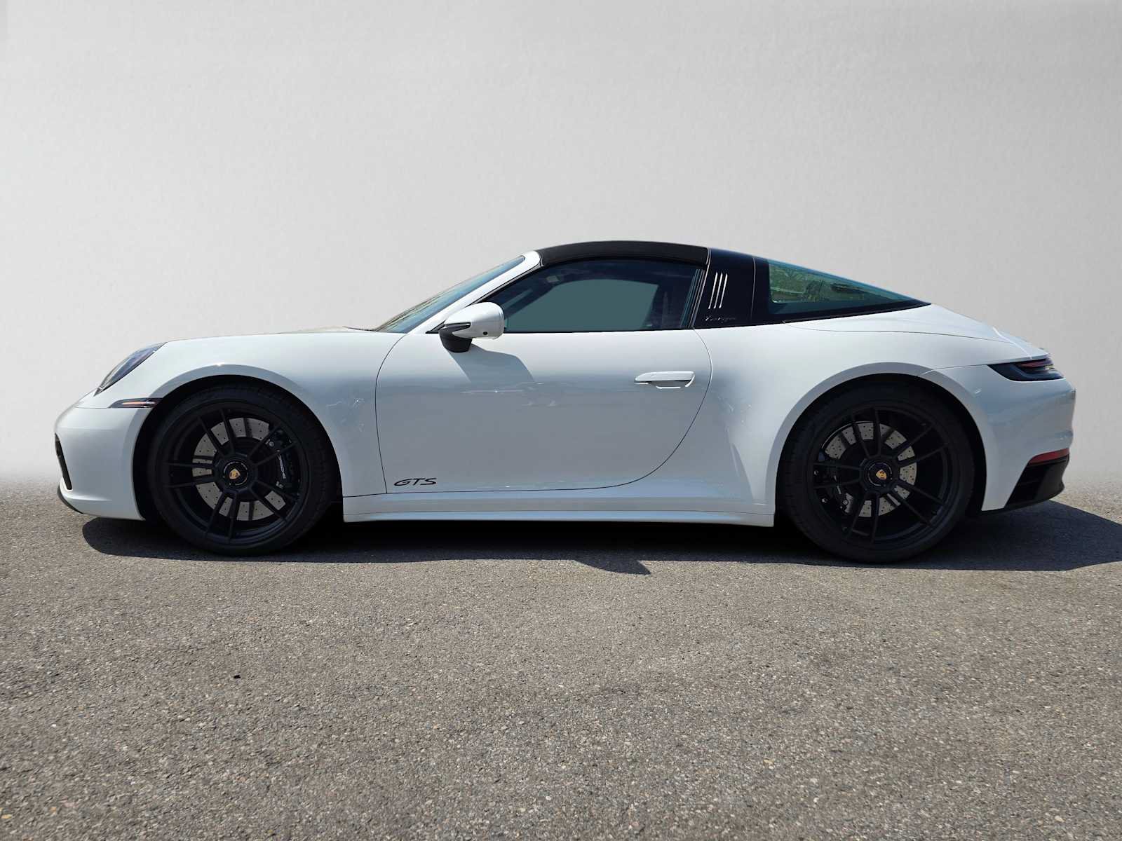 Used 2024 Porsche 911 Targa 4 GTS AWD/4WD image 6
