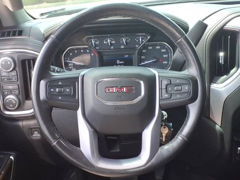 Used 2019 GMC Sierra 1500 SLE w/ X31 Off-Road Package AWD/4WD image 4