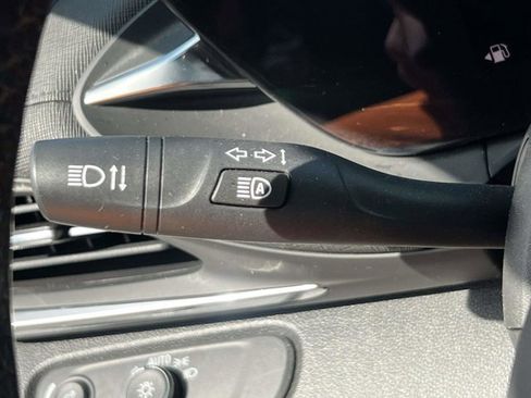 Used 2024 Buick Envista Preferred w/ Convenience I Package FWD image 21