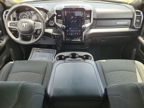 Used 2026 RAM 2500 Big Horn AWD/4WD image 11