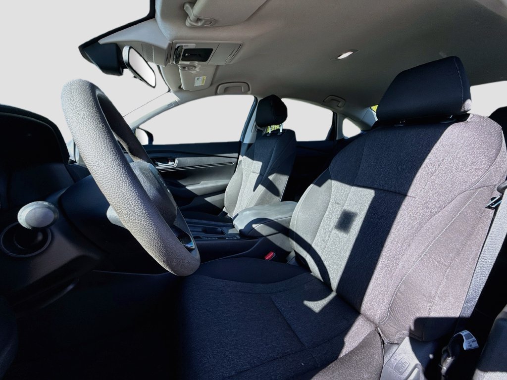 Used 2025 Honda Accord LX image 12