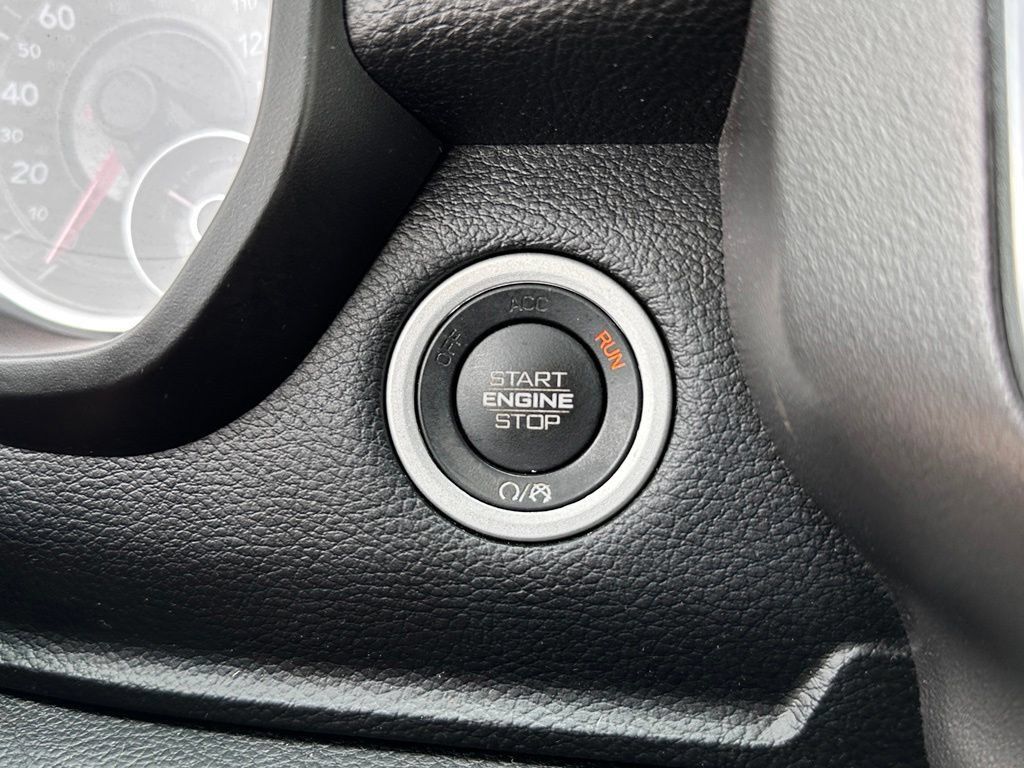 Used 2019 RAM 1500 Big Horn AWD/4WD image 39
