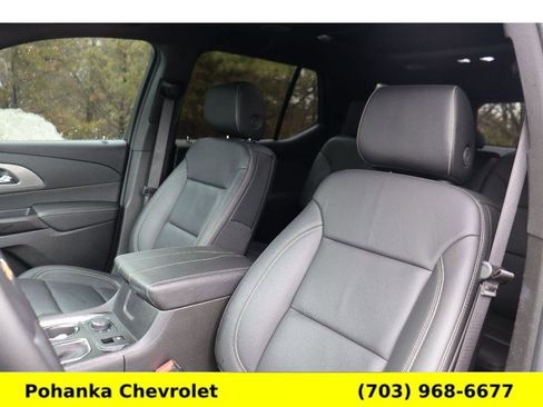 Certified 2023 Chevrolet Traverse LT w/ LT Premium Package image 22