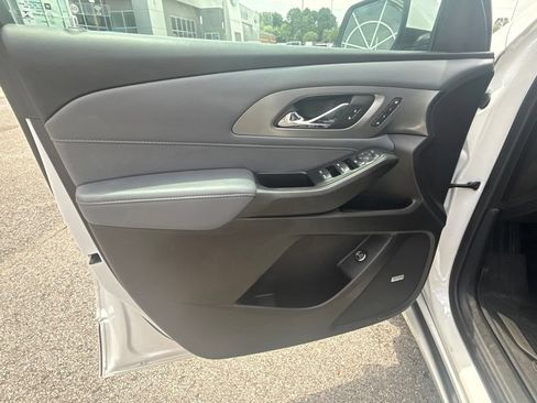 Used 2021 Chevrolet Traverse Premier w/ LPO, Floor Liner Package AWD/4WD image 13