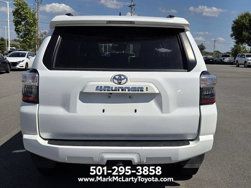 Used 2024 Toyota 4Runner SR5 RWD image 5