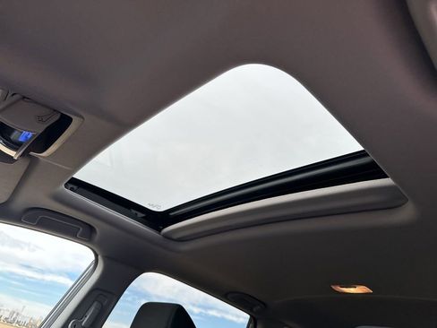 Used 2021 Honda CR-V EX image 5