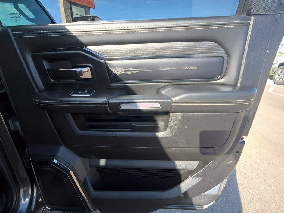 Used 2022 RAM 2500 Limited AWD/4WD image 24