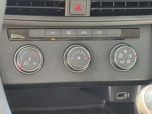 Used 2019 Volkswagen Jetta S FWD image 25