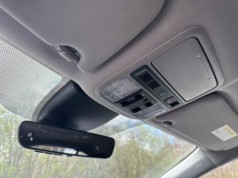 Used 2024 Honda Odyssey Touring image 26